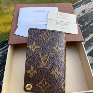 LOUIS VUITTON VINTAGE MONOGRAM PORTE CARTES BU0054